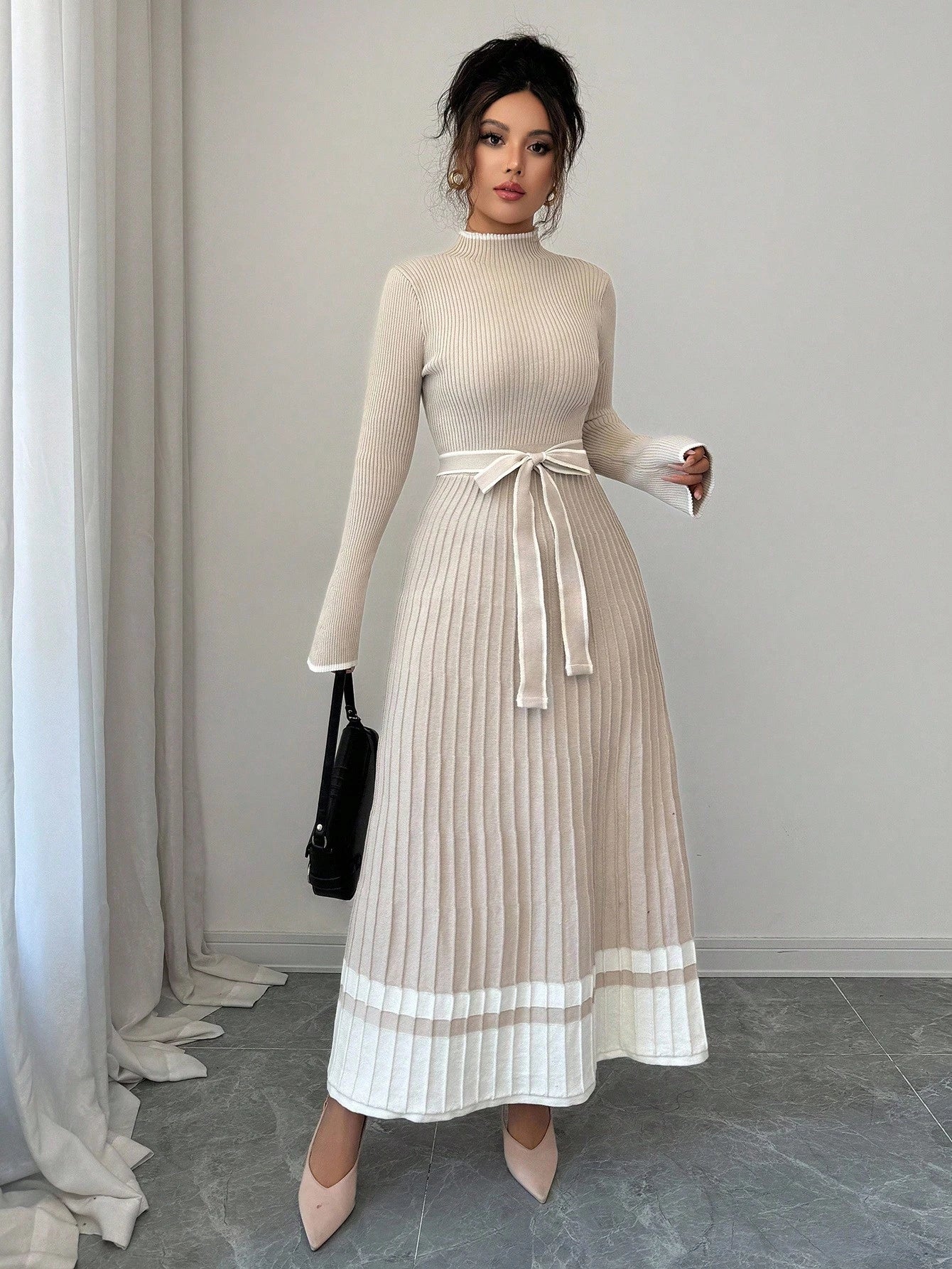 Nora | Elegante Gebreide Jurk met Tailleceintuur